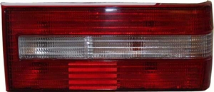 Baklampa Röd/ Vita till  744 90-92 (+83-89) i gruppen Modellanpassat / Volvo / 700-Serien / Belysning / Baklampor hos KL Racing AB (02268)