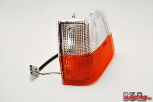 Blinkers Vit/Orange 240 81-, Med varselljus i gruppen Modellanpassat / Volvo / 200-Serien / Belysning / Blinkers hos KL Racing AB (19311)