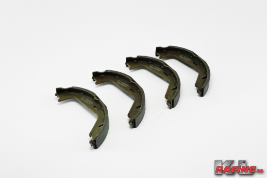 Handbromsbackar XC90 03- 