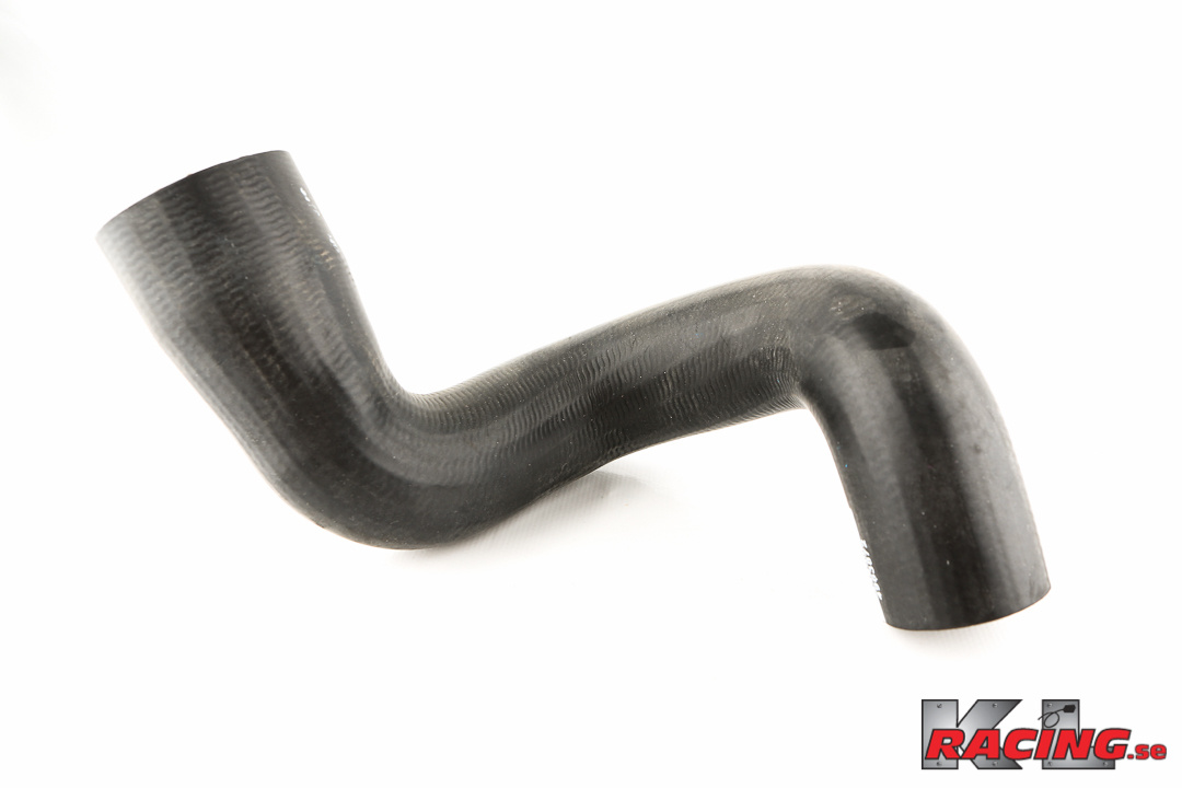 Slang mellan Kyl och Vattenpump 900 94-98, 9-3 98-02