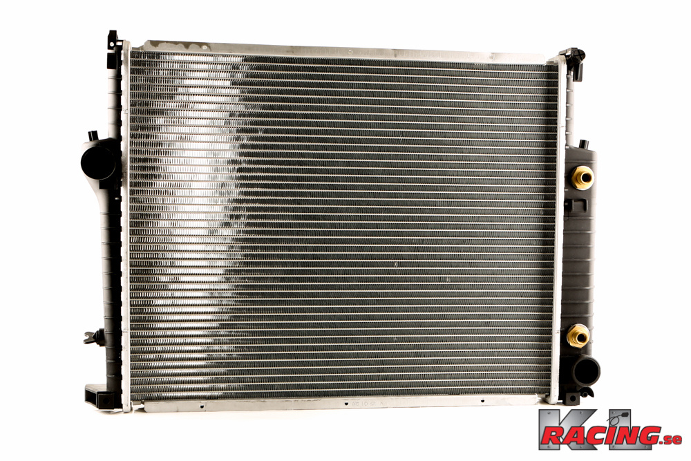 Kylare E30 320i, 325i, 324D,TD + E34 530i