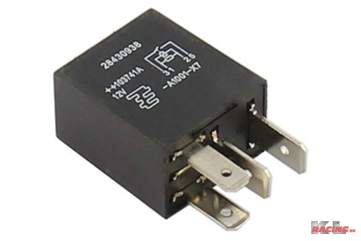 Relä Bränslepump, AC, Strålkastare.. S/V40 98~04