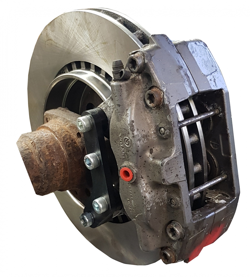 Adapter S60R/V70R Bromsar på 2/7/900