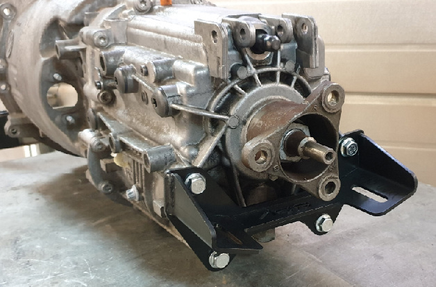 Växellådsfäste BMW ZF 6vxl - Volvo 240, 740, 940