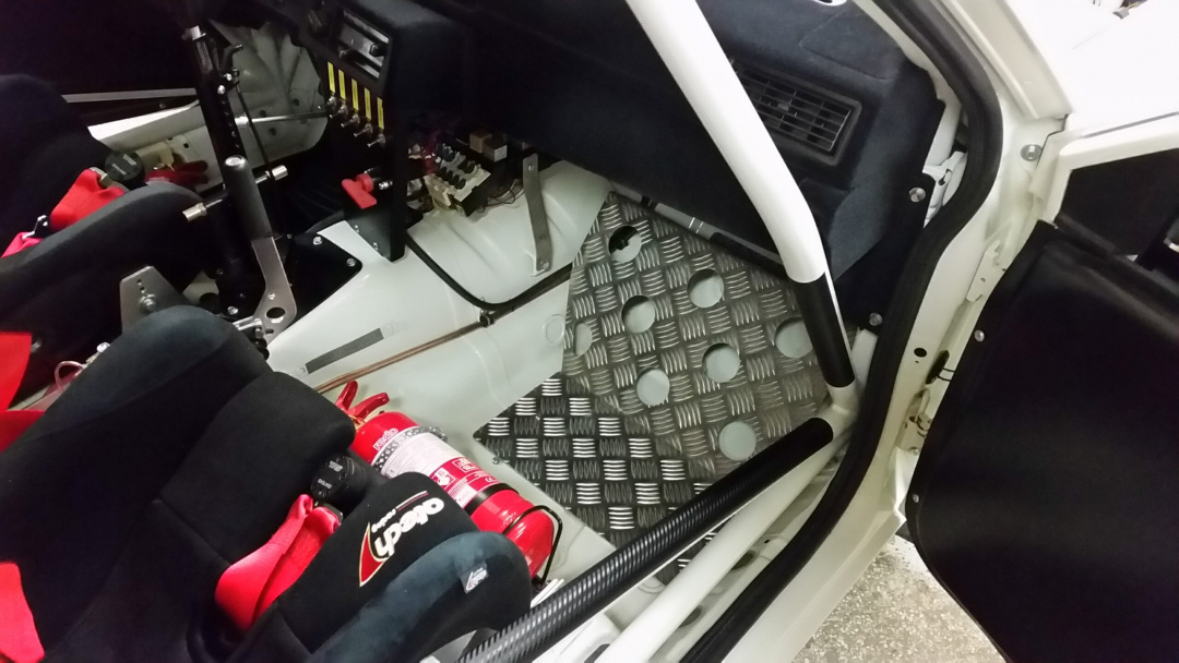 Fotstöd passagerare 740, 940