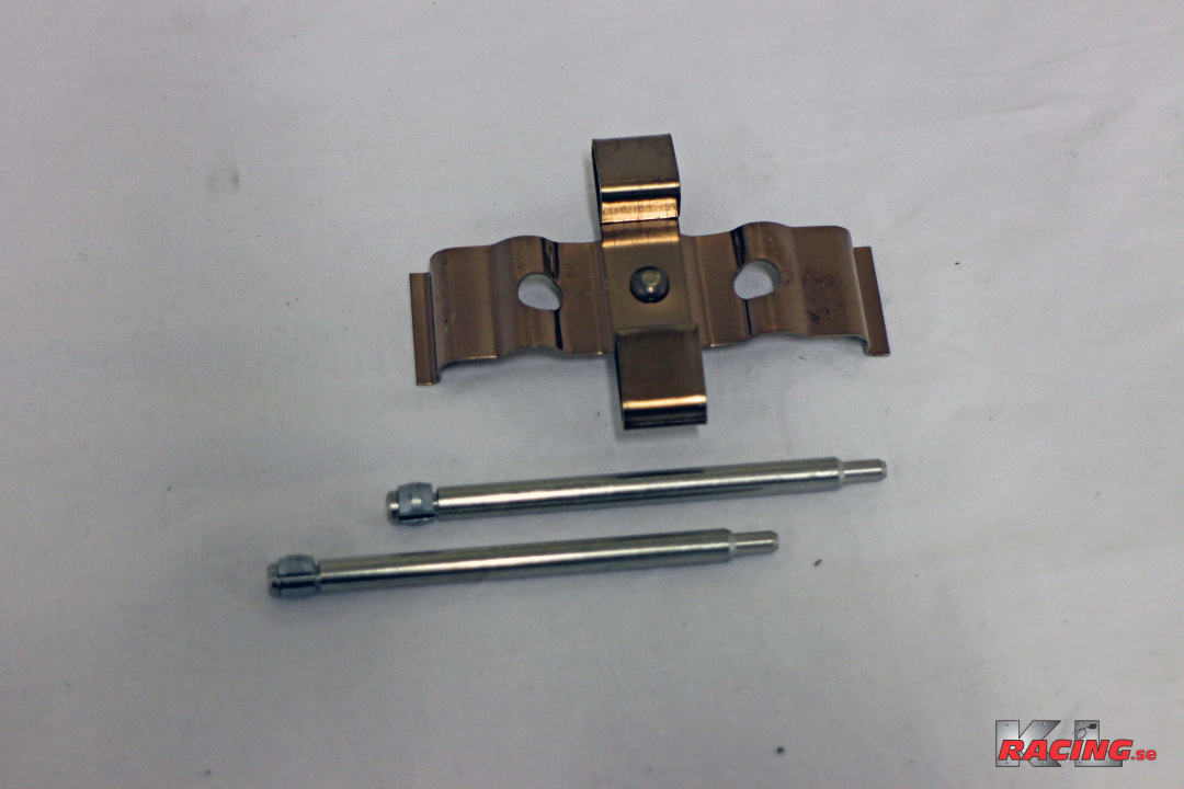 Monteringsats Bromsbelägg S60R, V70R 04-07