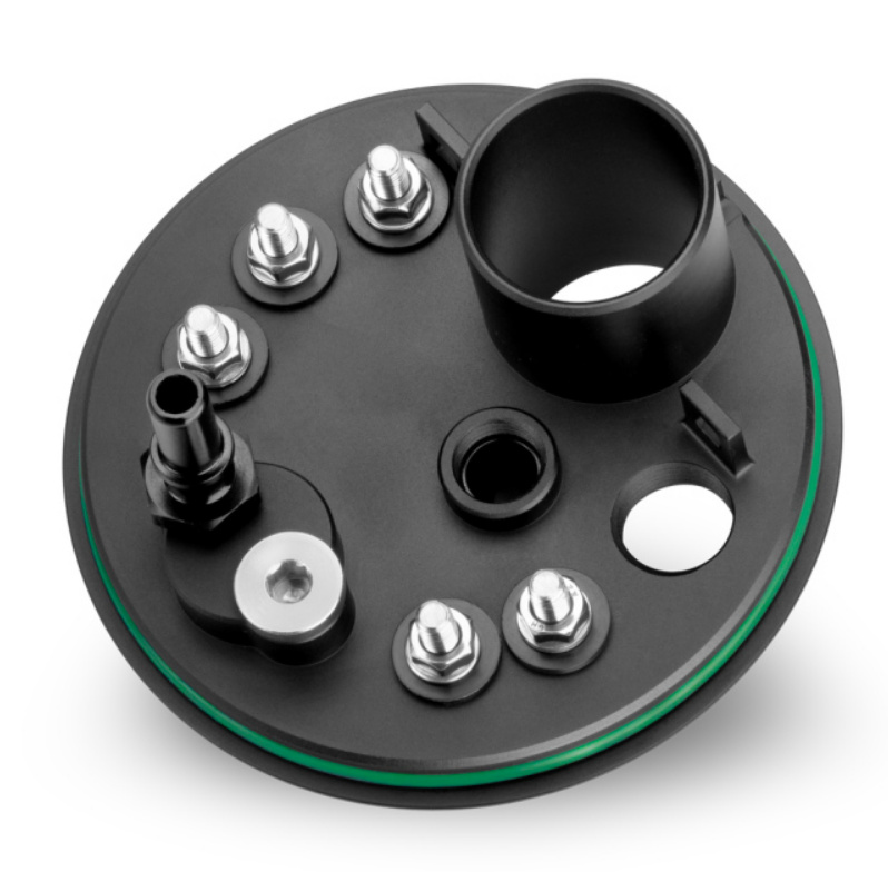 740/940 Bränslepumphållare/Tankarmatur